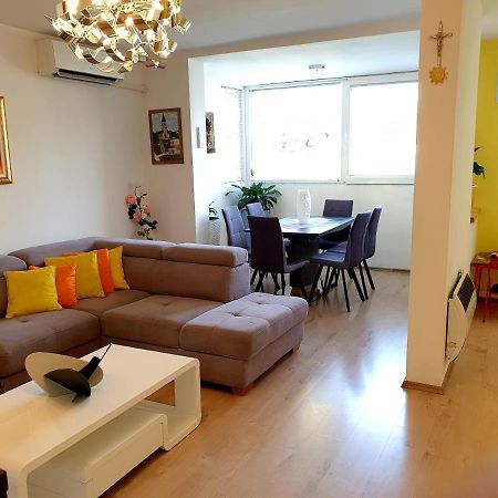 Lav Appartement Rovinj Buitenkant foto