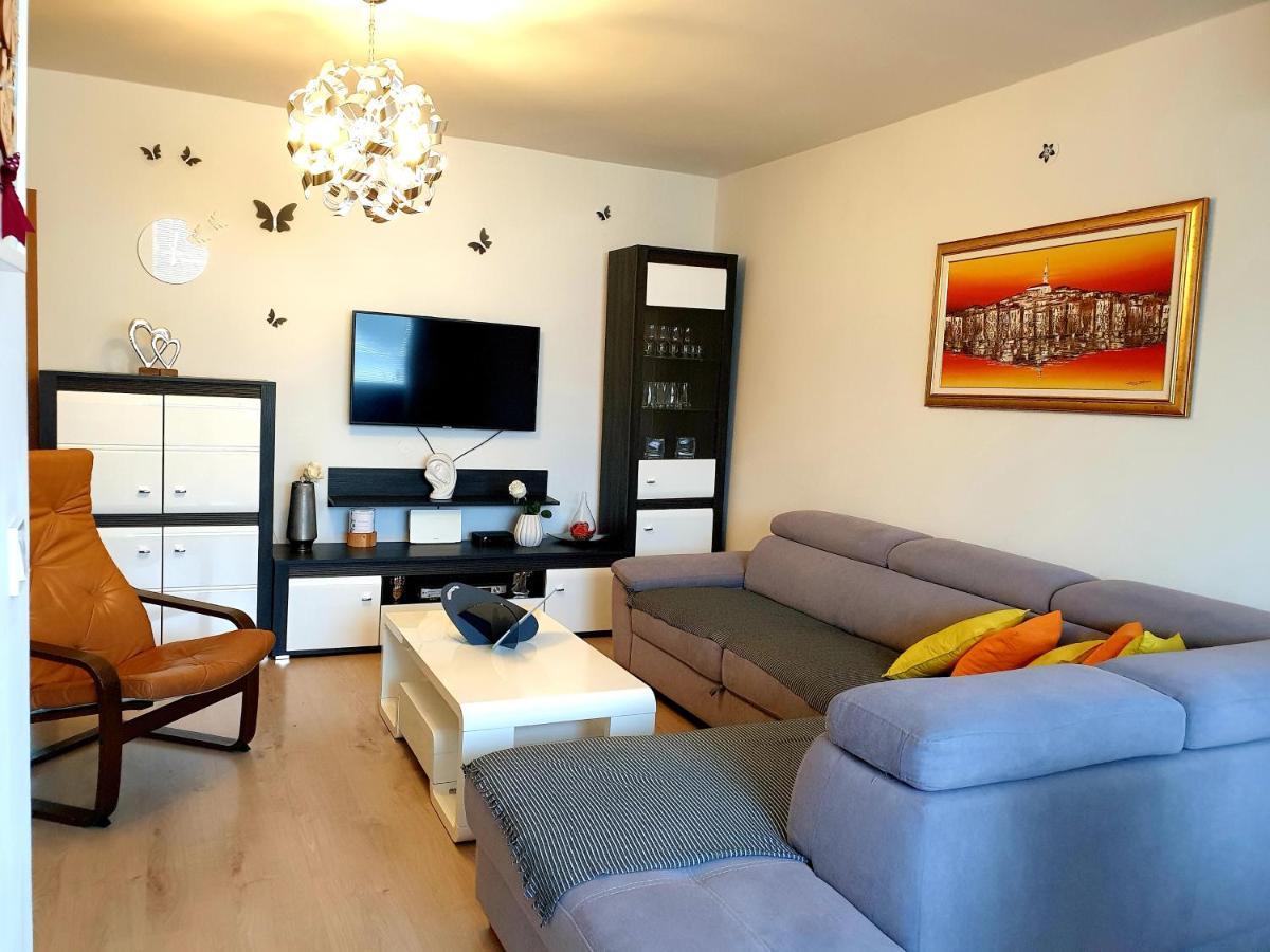 Lav Appartement Rovinj Buitenkant foto